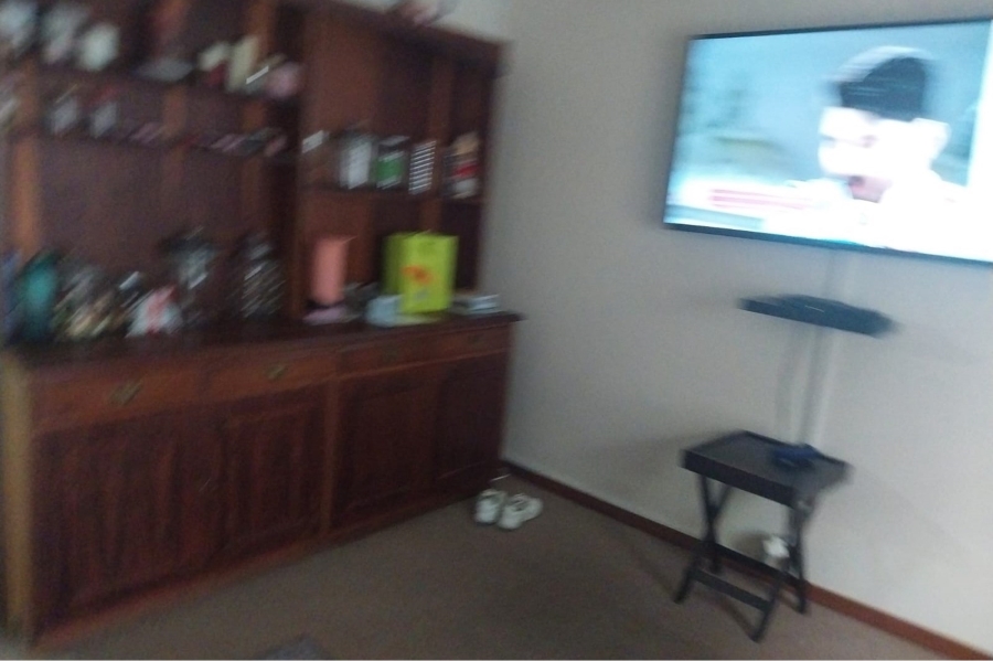 5 Bedroom Property for Sale in Porterville Western Cape